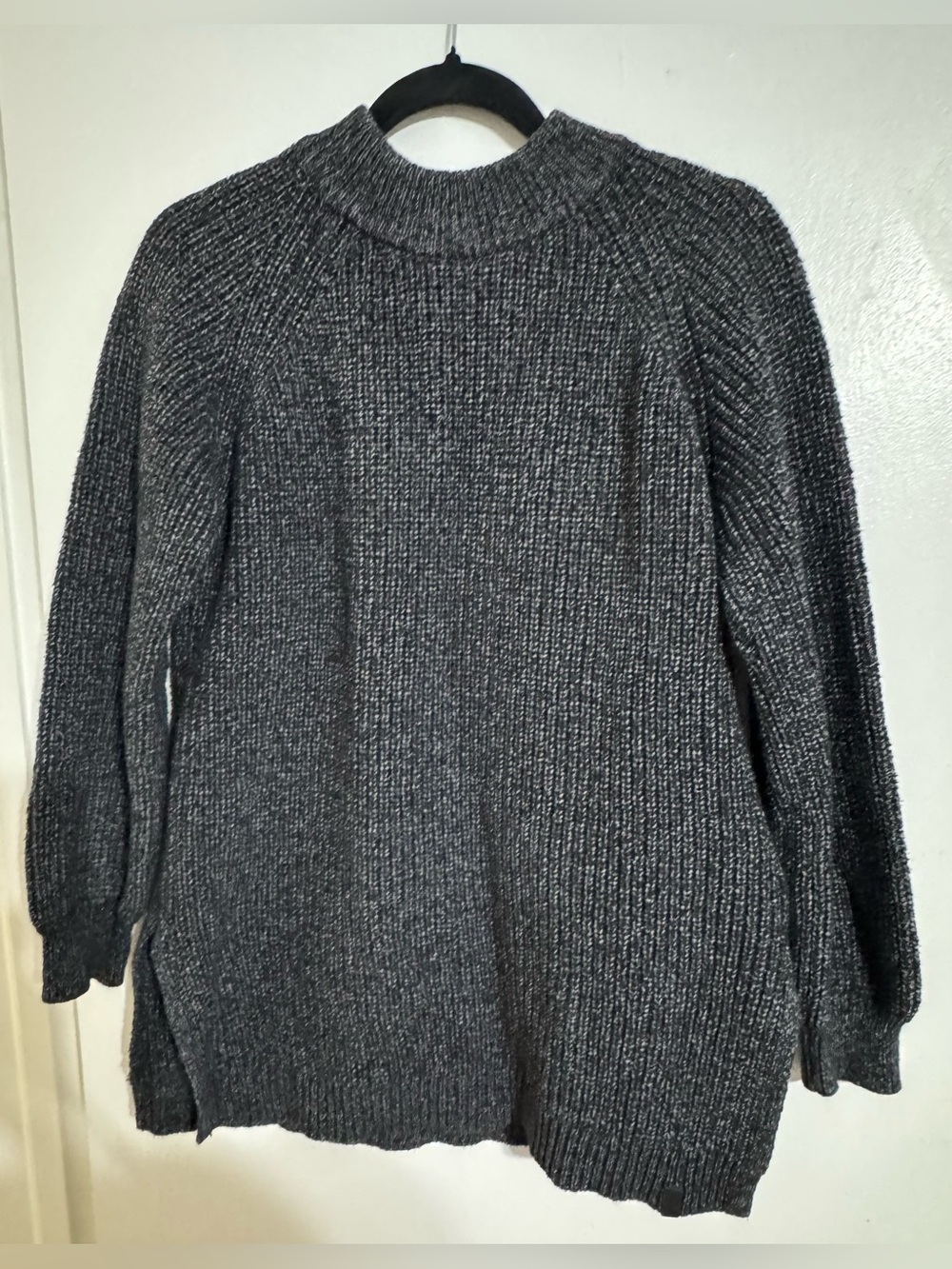 Roots Charcoal Ribbed Turtleneck Sweater Size Small
